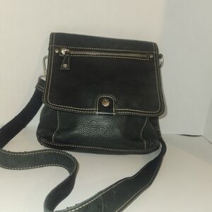 Fossil Black Leather Crossbody Bag with Adjustable Strap